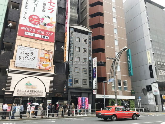 外観（春日通り側）