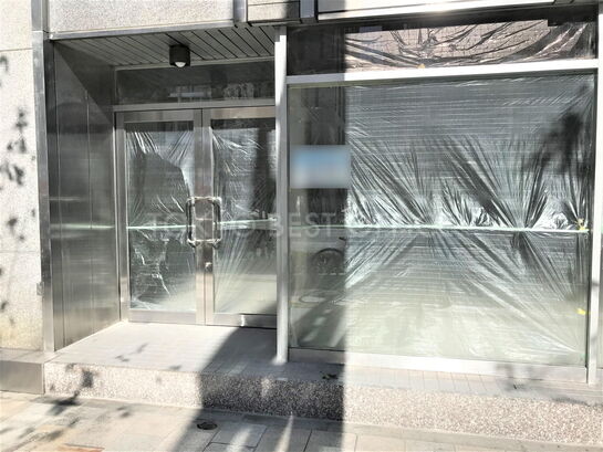 ビルエントランス②