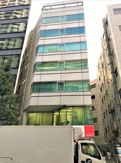 西新宿ビル外観②