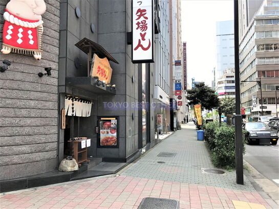 ビル周辺風景①