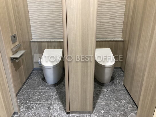 女性お手洗い①