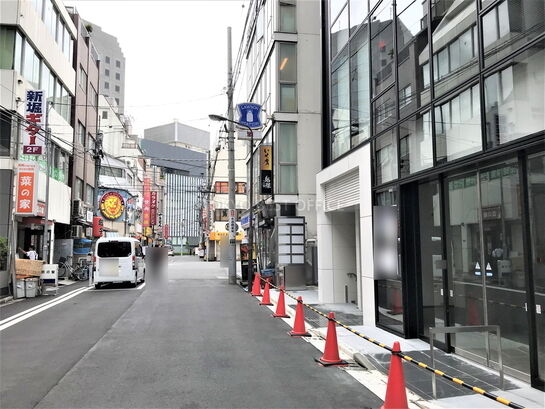 ビル周辺風景②