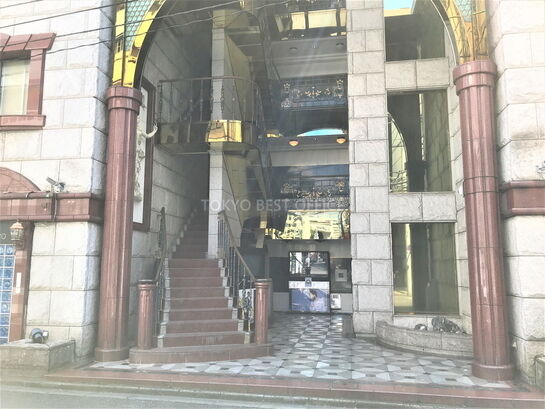 ビルエントランス