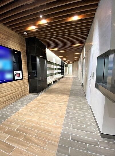 エントランスホール①