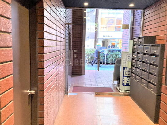 エントランスホール③