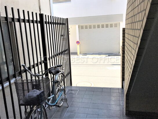 エントランスホール③