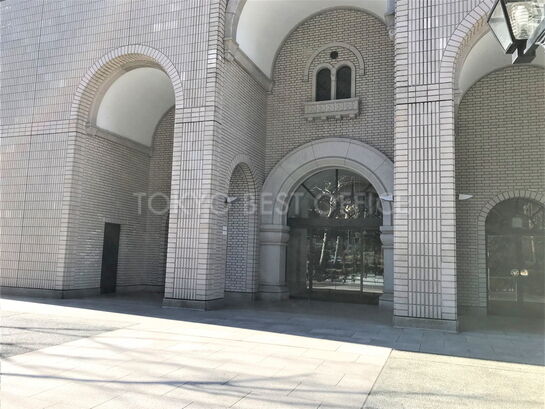 如水会館入り口