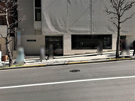 ビルエントランス①