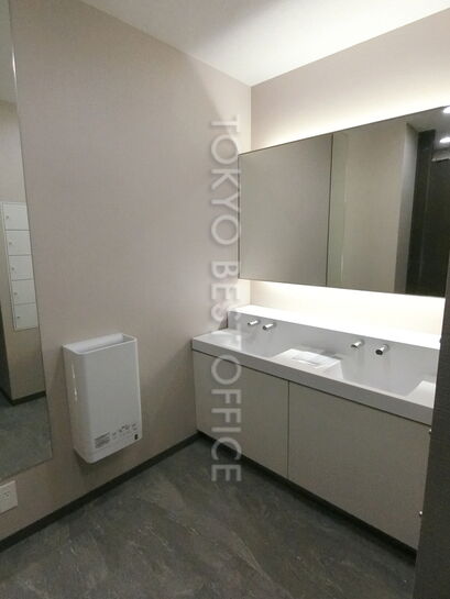 女性お手洗い①