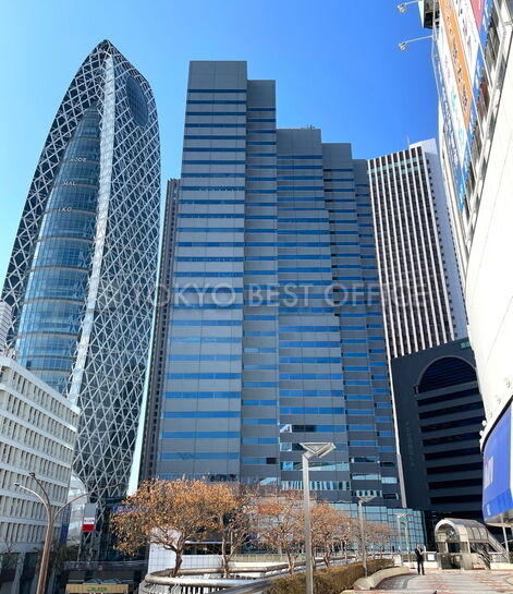 新宿エルタワー外観