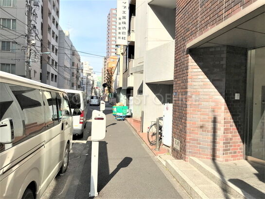 ビル周辺風景③