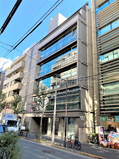 アトラスビル外観①