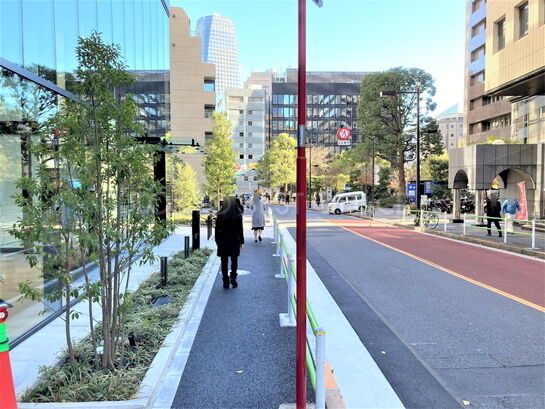 ビル周辺風景②