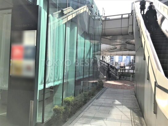 ビル周辺風景③