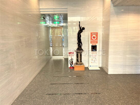 エントランスホール①