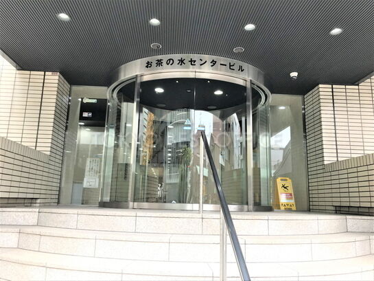 ビルエントランス②