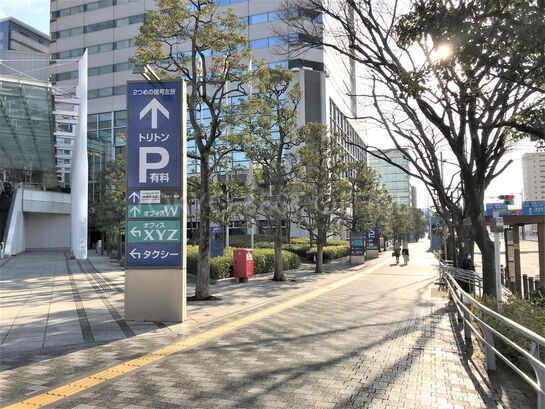 ビル周辺風景④