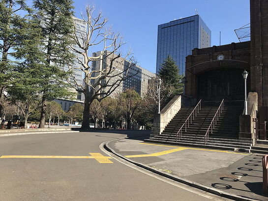 ビル周辺風景②