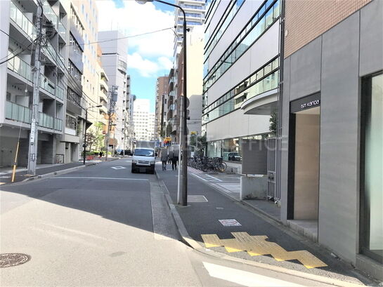 ビル周辺風景③