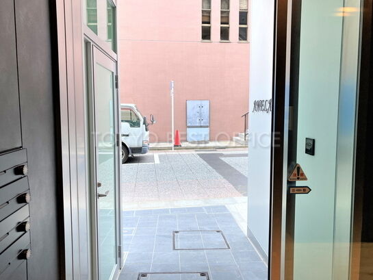 エントランスホール