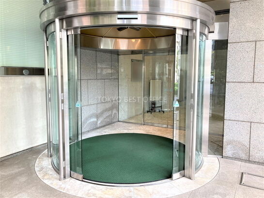 ビルエントランス②