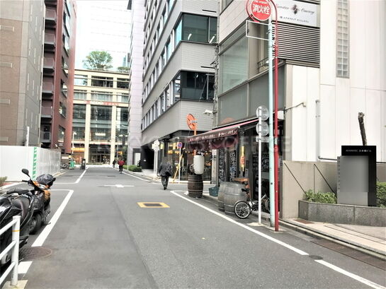 ビル周辺風景③