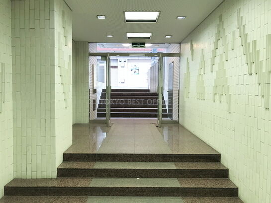 エントランスホール④