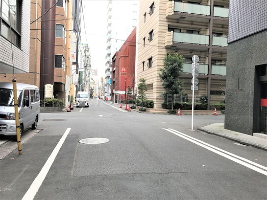 ビル周辺風景③