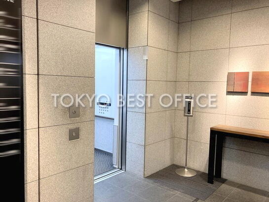 エントランスホール