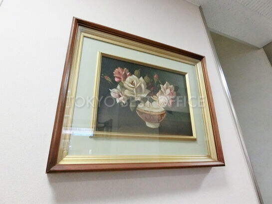 エントランスホールの絵画