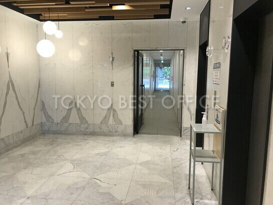 エントランスホール②