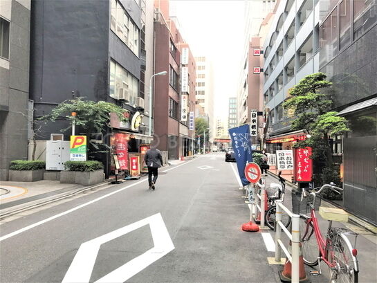 ビル周辺風景②