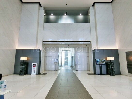 エントランスホール