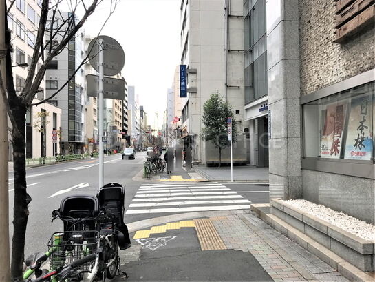 ビル周辺風景②