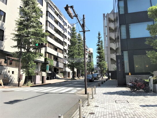 ビル周辺風景③