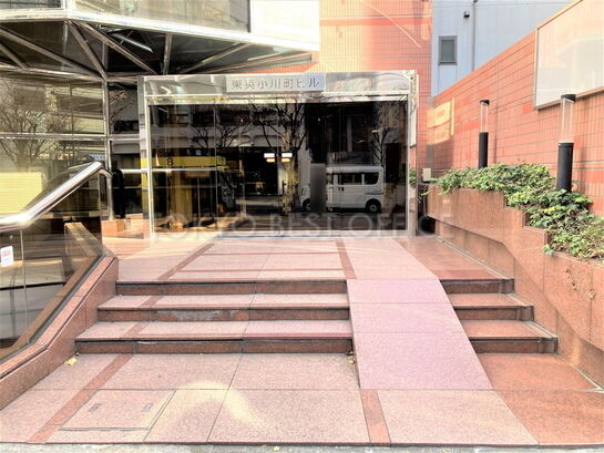 ビルエントランス②