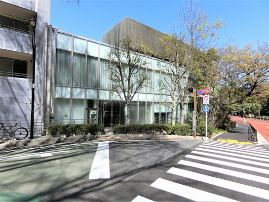 外苑オフィス外観③