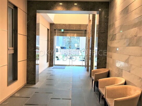 エントランスホール③