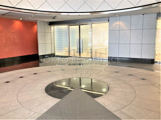 エントランスホール②