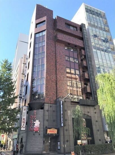 銀座大作ビル外観①