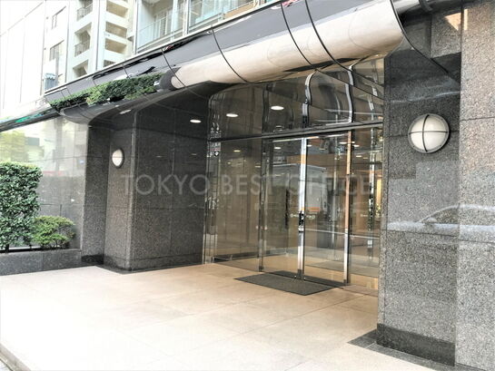 ビルエントランス②