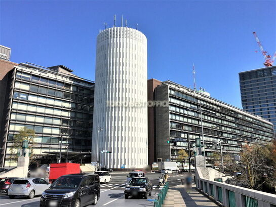 パレスサイドビル外観②