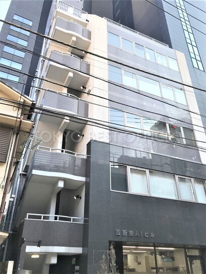 西新宿AIビル外観①