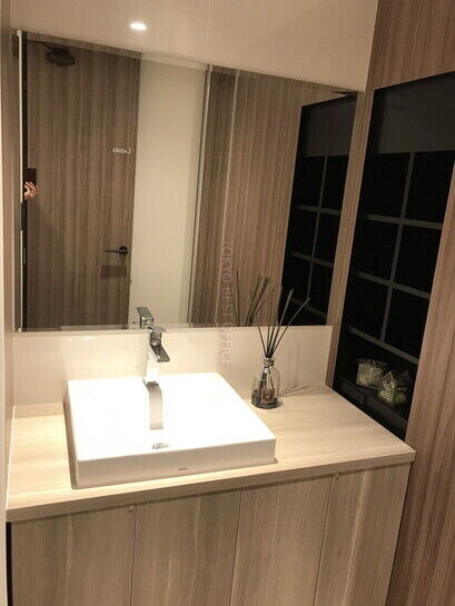 2階女性用トイレ洗面台