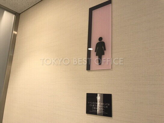 女性用トイレ①