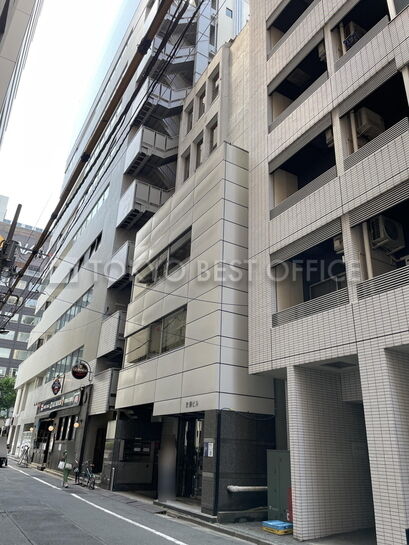 外観（裏手側）