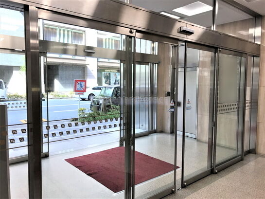 エントランスホール②