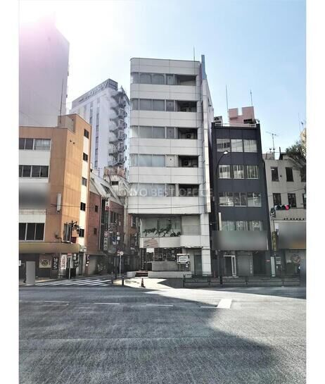 新宿土地建物第10ビル外観②