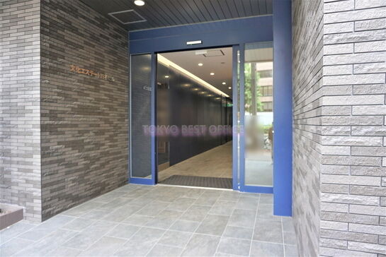 ビルエントランス③