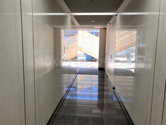 エントランスホール③